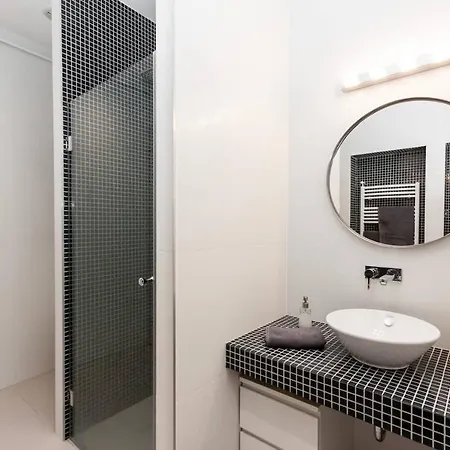Apartment Bpr Sophisticated Astoria With Balcony Budapest