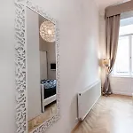 Appartement Bpr Sophisticated Astoria With Balcony Budapest
