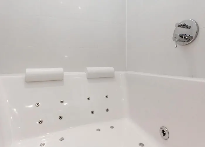 Bpr Sophisticated Astoria With Balcony Apartment Budapest